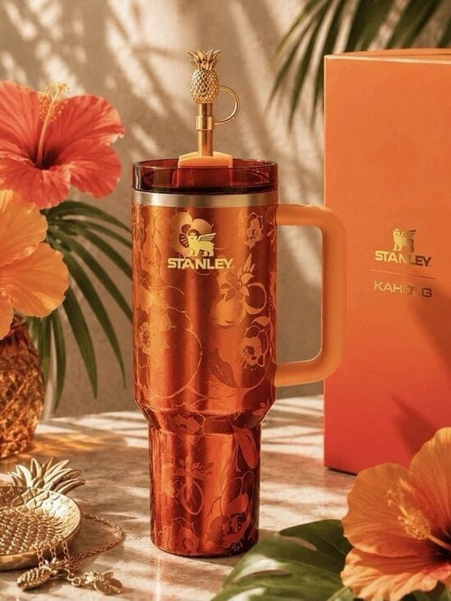 Stanley x KAROL G 40oz Quencher H2.0 FlowState Tumbler